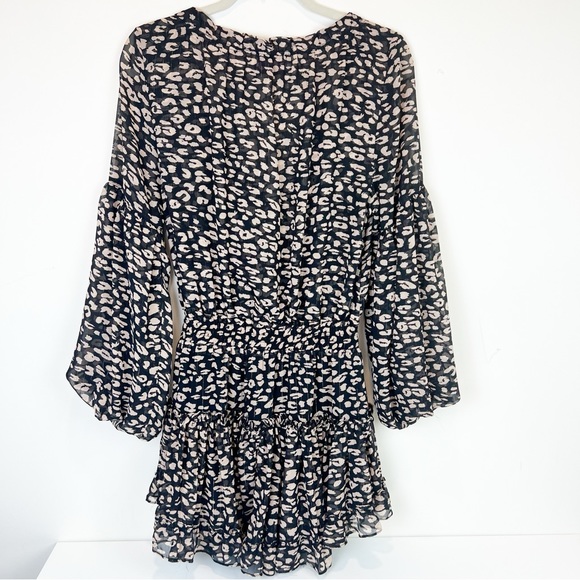 Buddy Love ZoZo Leopard Print Popover Dress Size Small - Picture 6 of 8